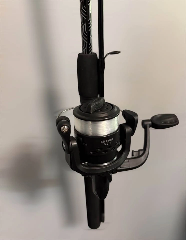 6ft. Fishing Rod and Reel - photo 2