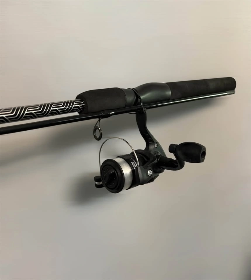 6ft. Fishing Rod and Reel - photo 4