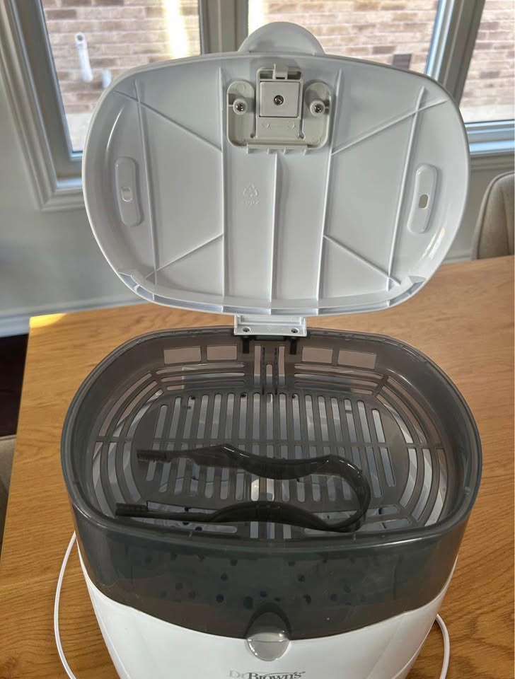 Dr. Brown's Deluxe Electric Baby Bottle Sterilizer - photo 2
