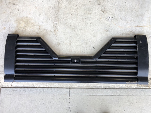Custom Flow V-Tailgate