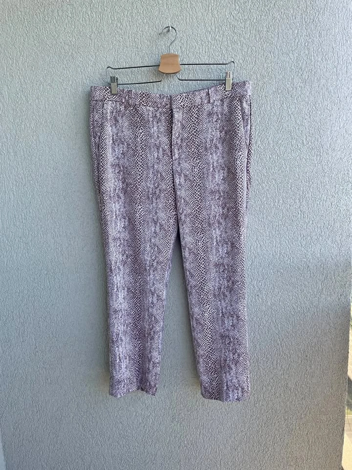 Size 12 Banana Republic Avery Ankle Pants