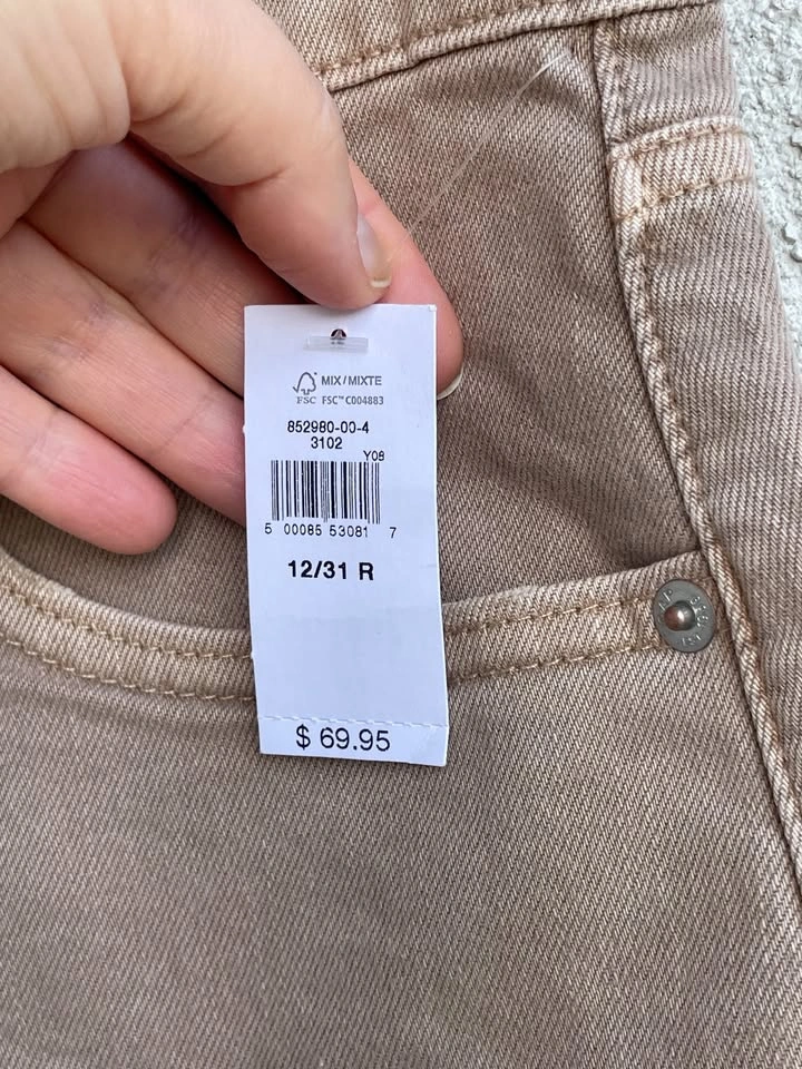 Size 31 GAP High Rise Beige Denim Shorts - photo 3