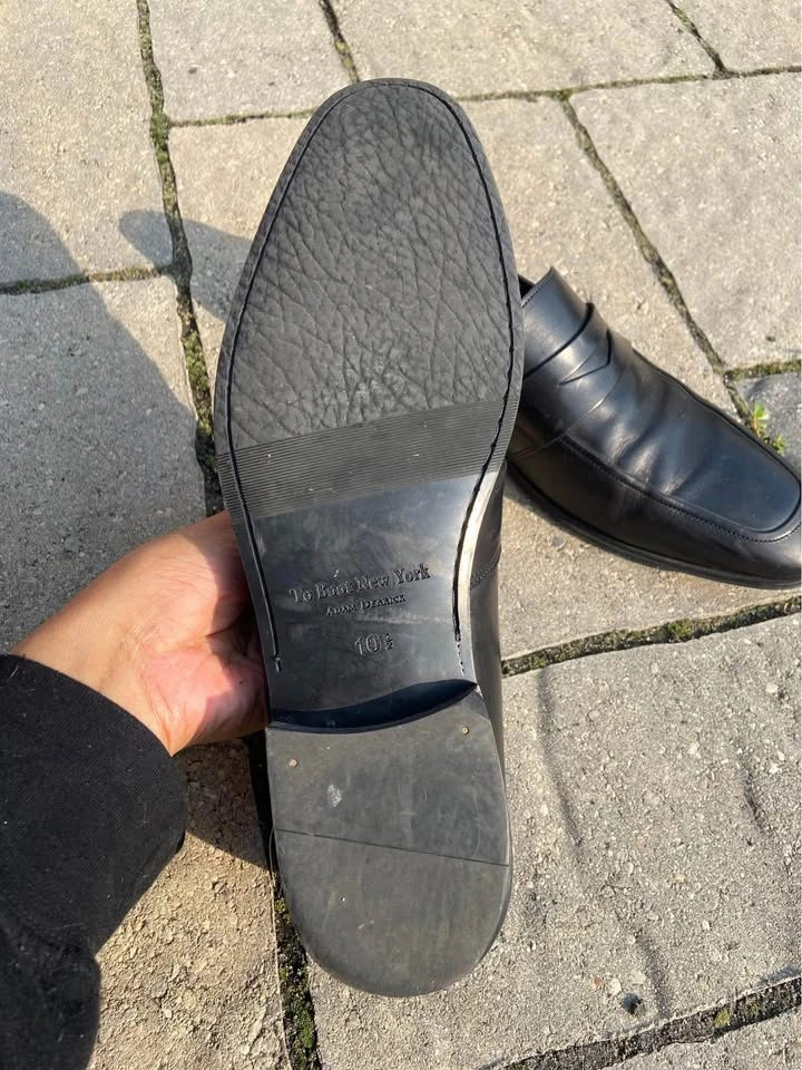 To Boot New York Adam Derrick Black Loafers Size 10 1/2 - photo 4