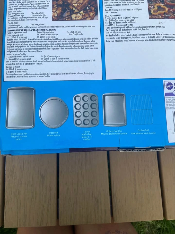 5 Piece Non-Stick Bakeware Set UNOPENED - photo 3
