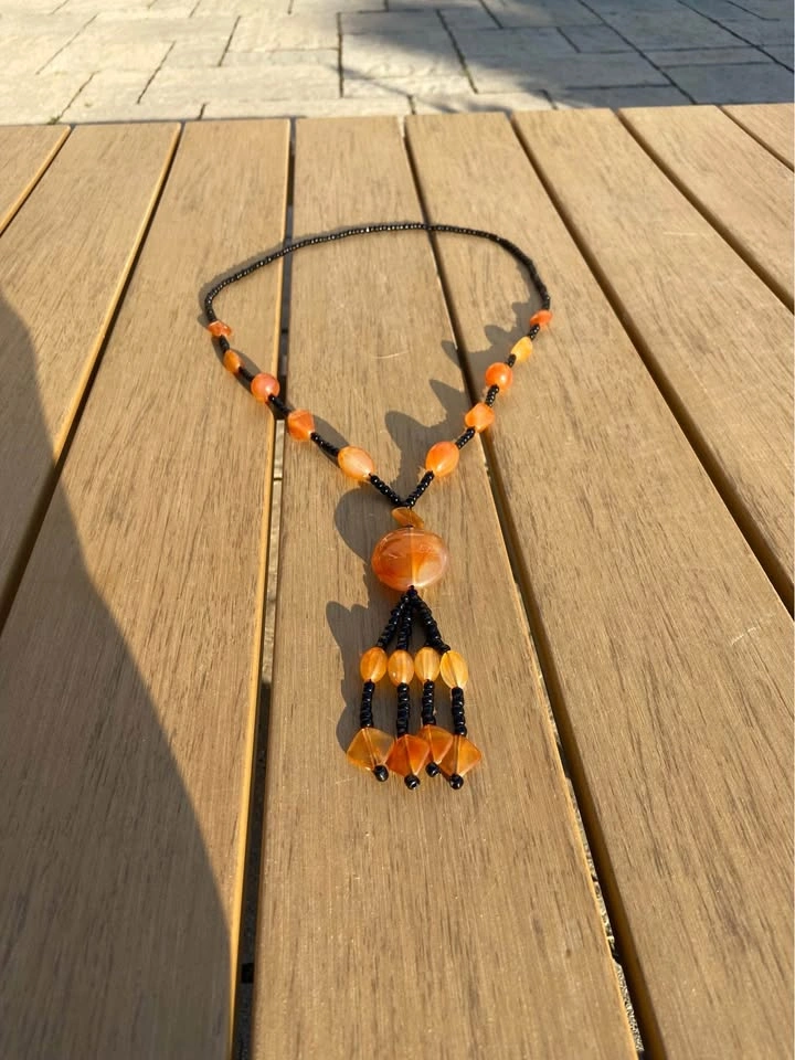 Orange and Black Beaded Necklace - photo 3
