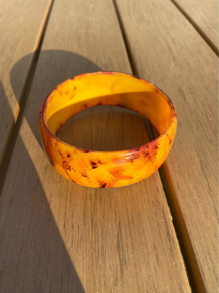 Large Plastic Resin Bangles/Bracelets Jewelry - photo 2