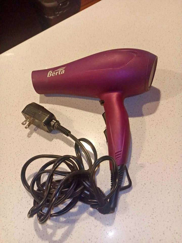 Hairdryer