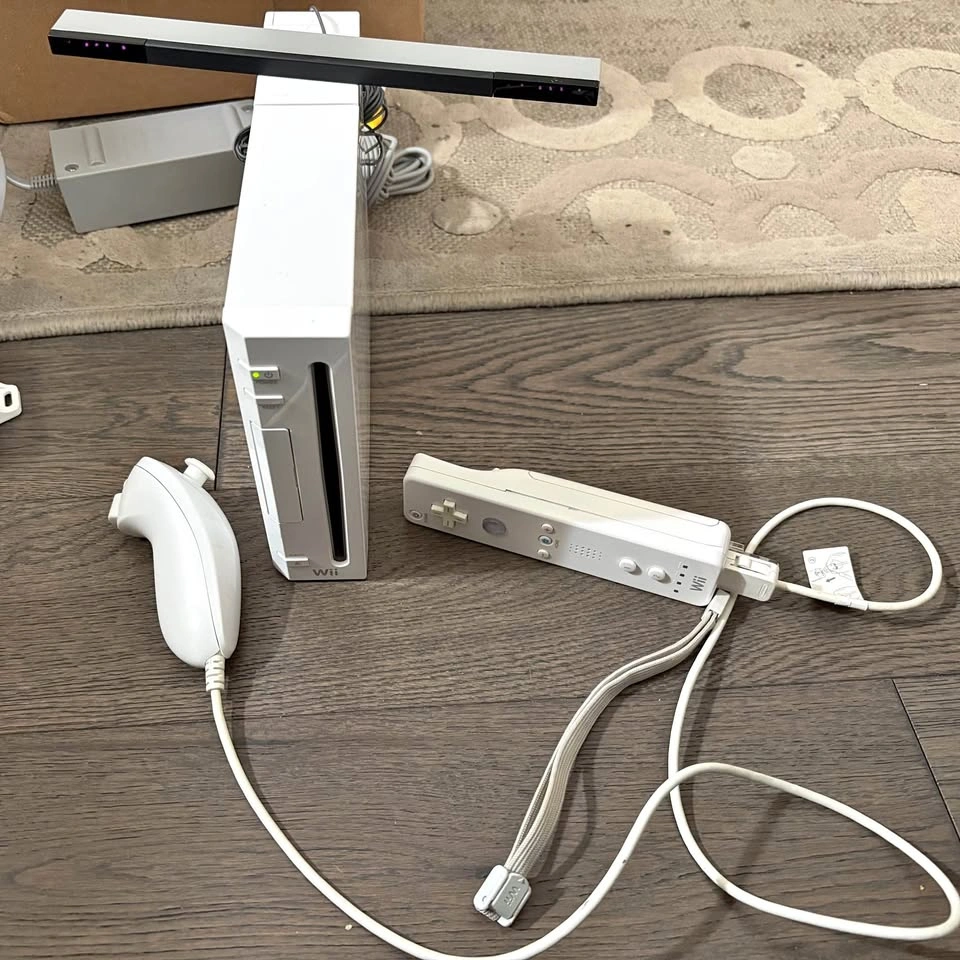 Nintendo Wii Bundle
