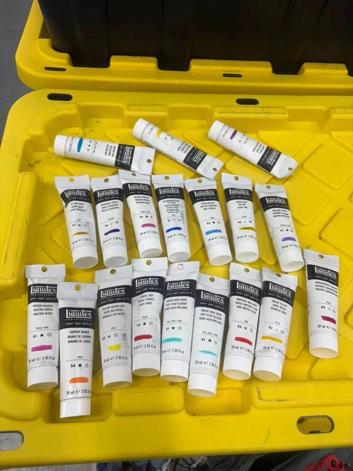 Liquitex Acrylic Paint - photo 2