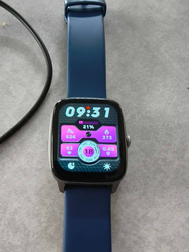 Smartwatch for sale