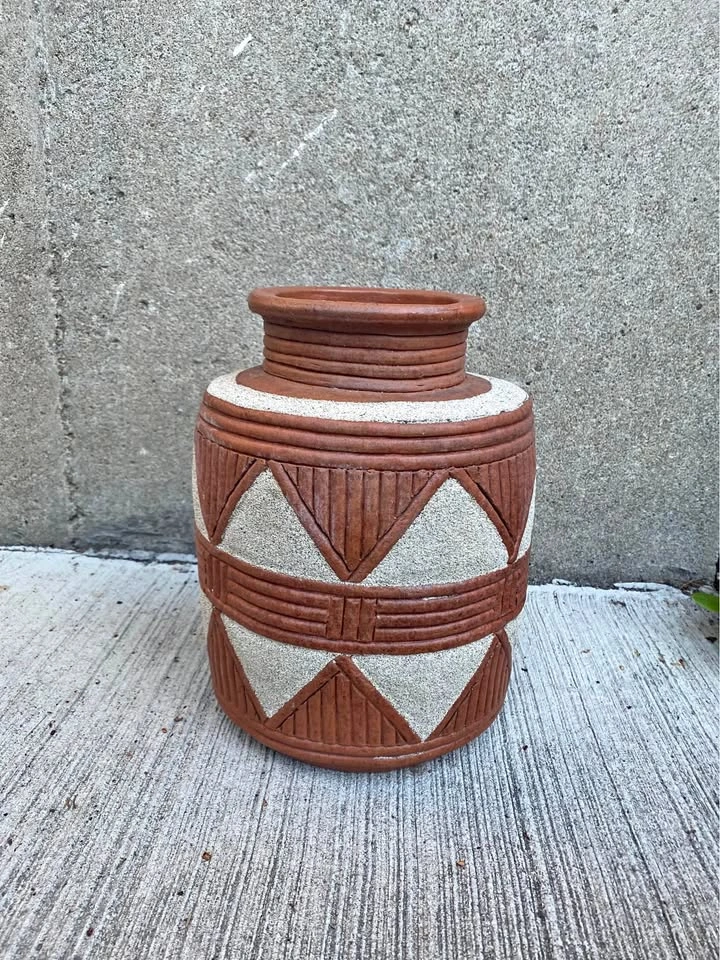 Vintage Handmade Pottery Vase / Jar 11 1/4 inches