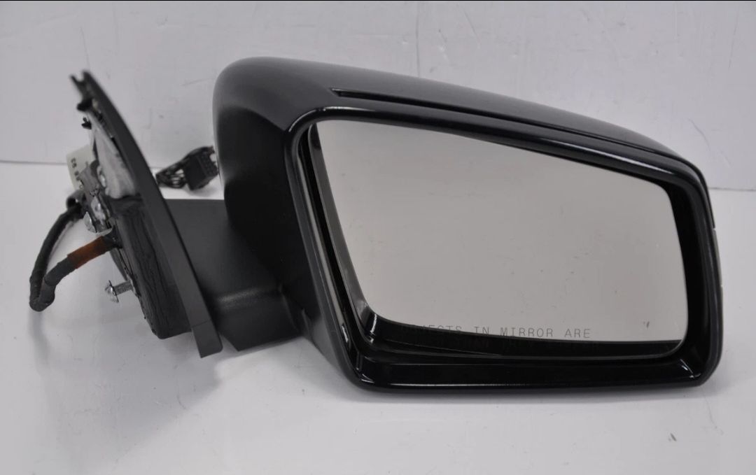 Mercedes W204 C250-C350 Passenger Mirror (2012-2014) - photo 2