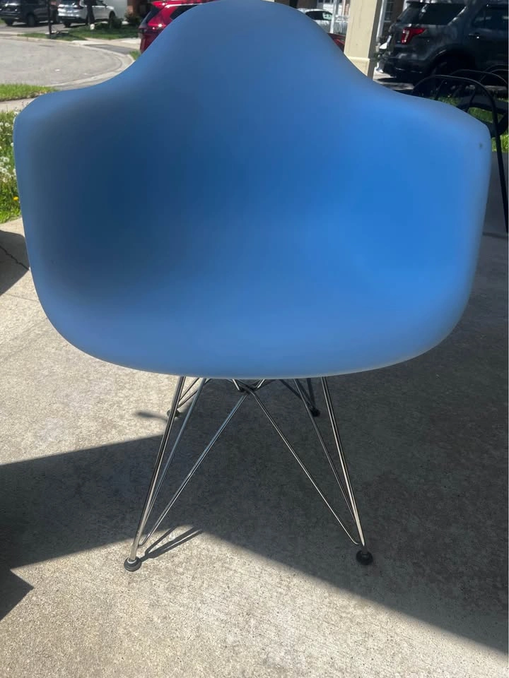 Light blue chair - photo 3