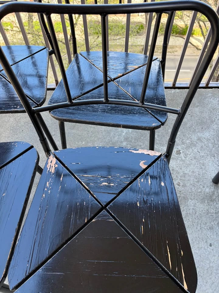 IKEA SANDSBERG Table and 4 Chairs - photo 4