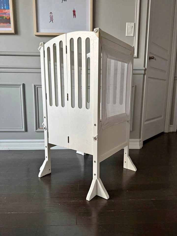 Guidecraft Kitchen Helper Toddler Tower