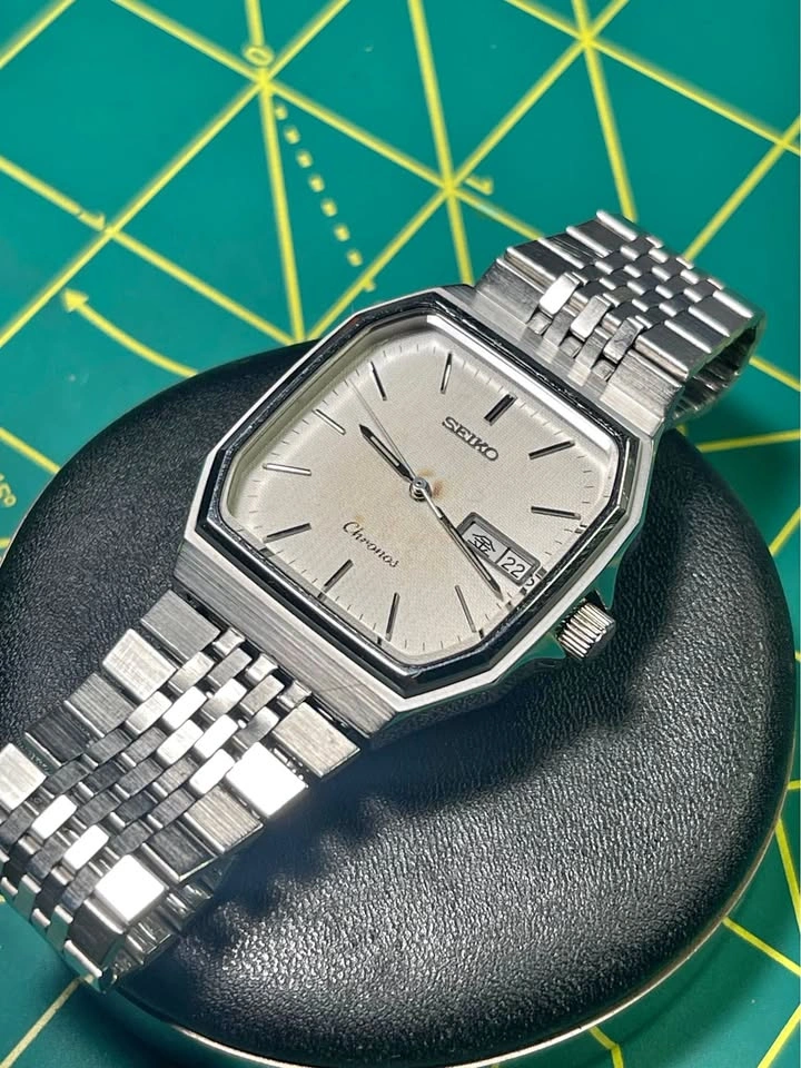 Vintage Seiko Chronos Watch