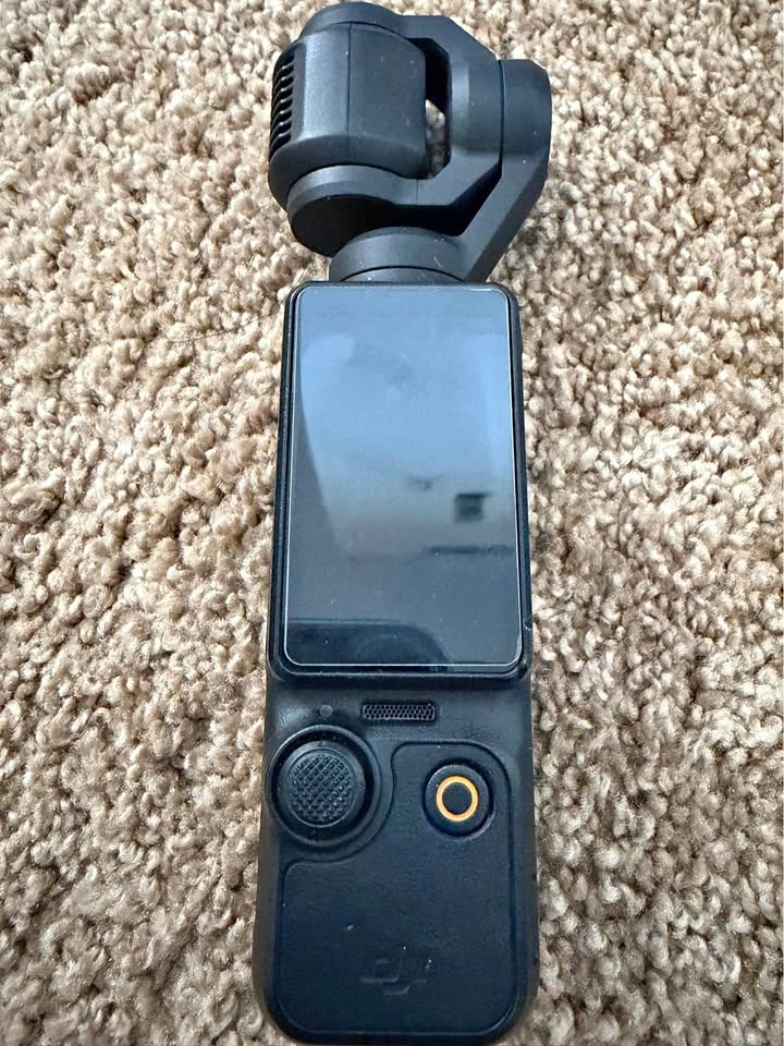 DJI Osmo Pocket 3