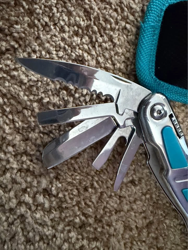 TOTAL Multi-Tool with Case - photo 3