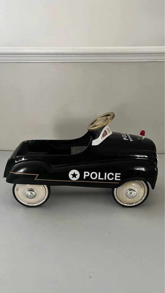 XONEX Squad Car Police 1:3 Scale 1993 Limited Edition Pedal Car - photo 5