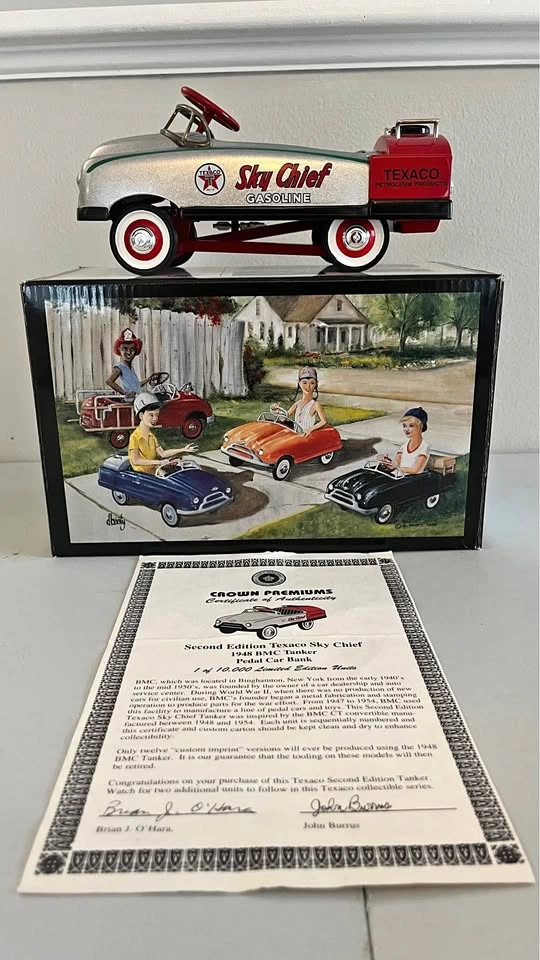 TEXACO 1948 BMC Pedal Car Sky Chief Replica Bank