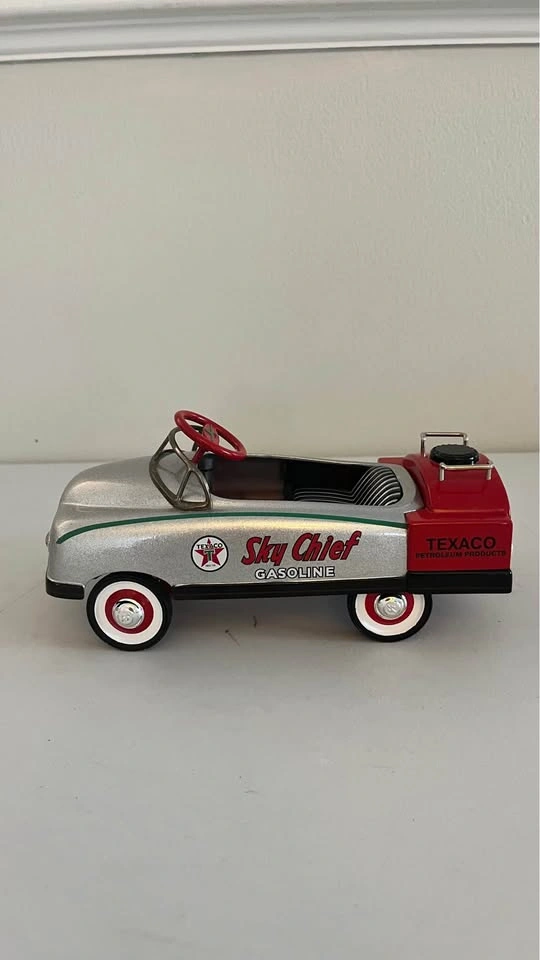 TEXACO 1948 BMC Pedal Car Sky Chief Replica Bank - photo 4