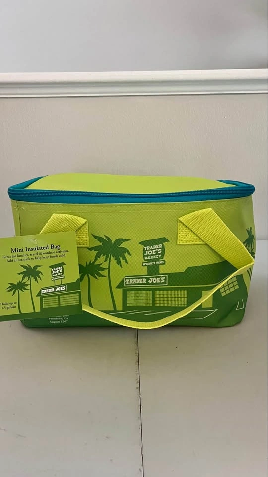 Trader Joe's Mini Insulated Bag - Brand New! - photo 3