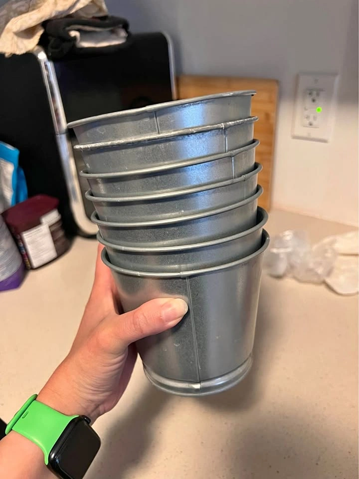 Plant pots