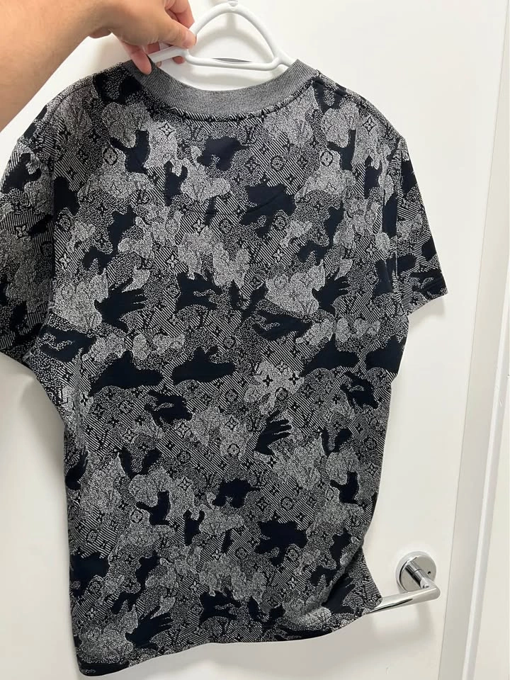 LV Monogram Jacquard T-Shirt Gray/Black Camo - photo 2
