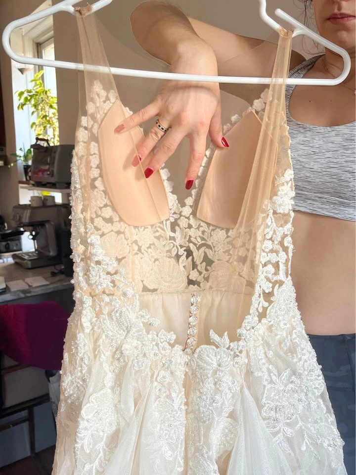 Wedding Dress - photo 2