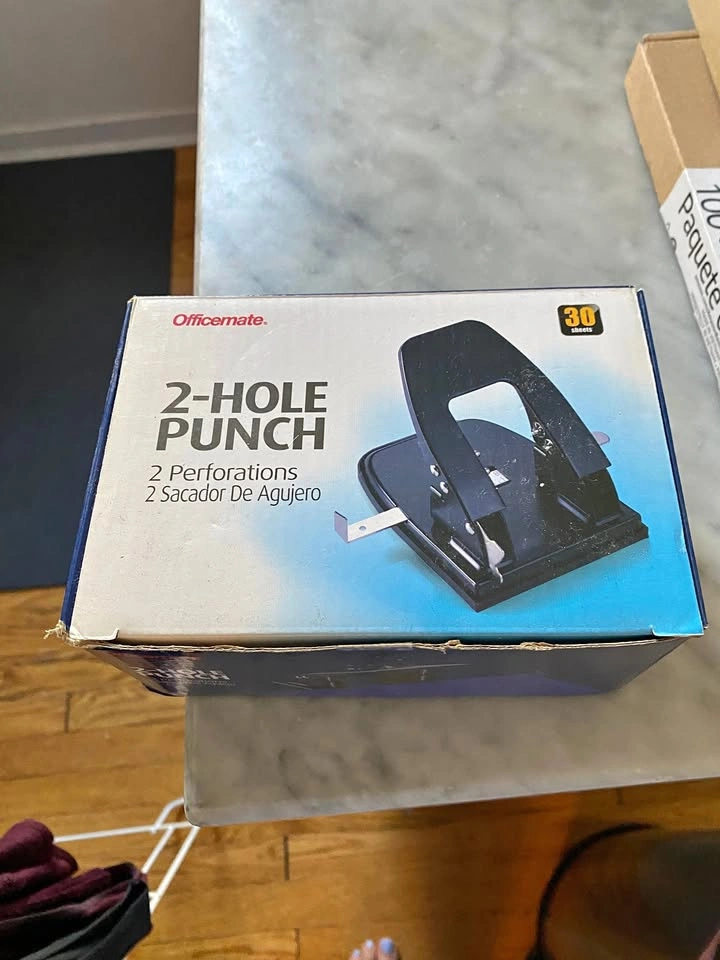 2-Punch Hole and Prong Fasteners