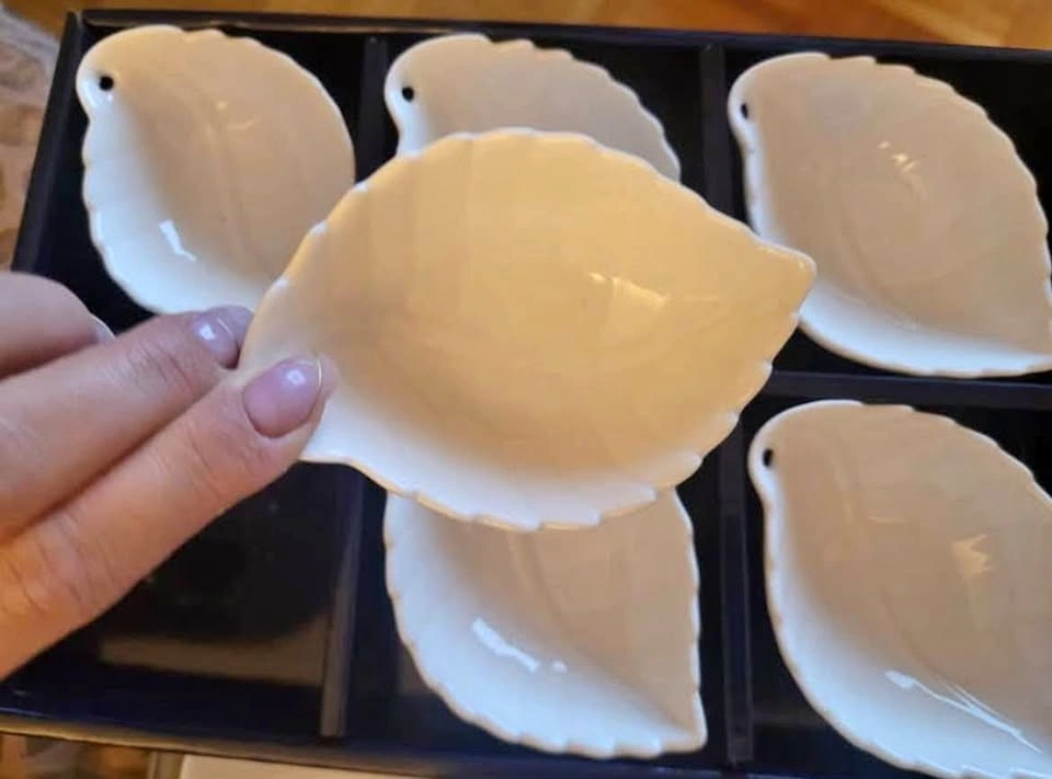 Appetizer Dishes - 36 pcs