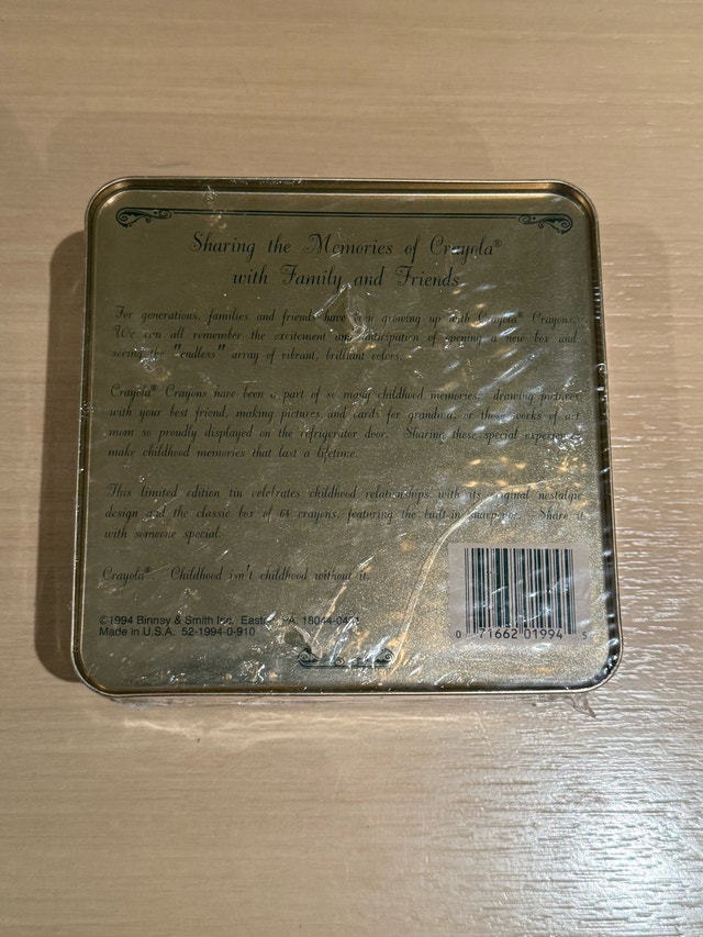 Vintage Limited Edition 1994 Crayola Tin Sealed - photo 3