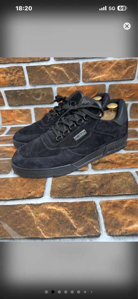 Louis Vuitton Size 9.5 Black Mens Sneakers Trainer Shoes - photo 2