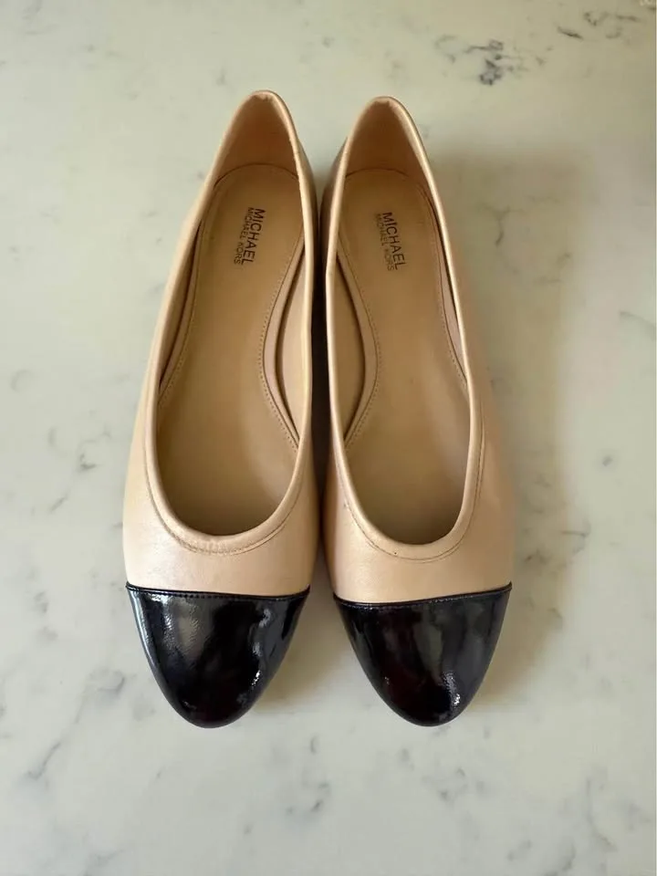 Michael Kors Shoes thumbnail