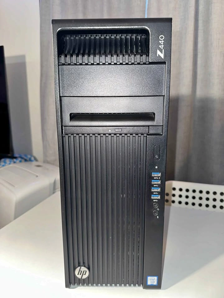 HP Z440 Workstation Computer