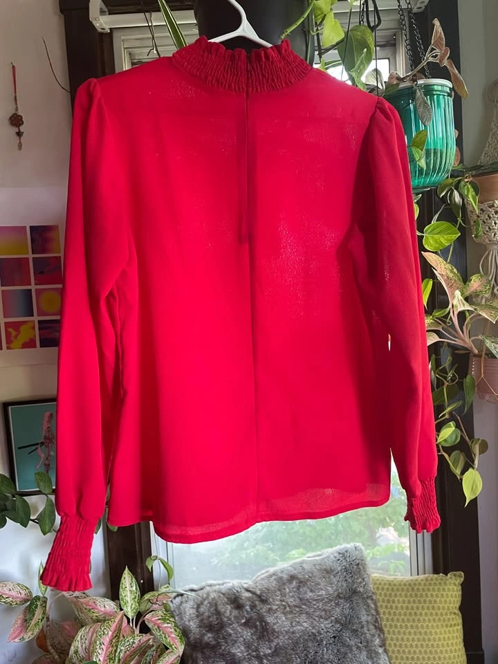 Red Ruffle Collar Blouse, S/M - photo 2