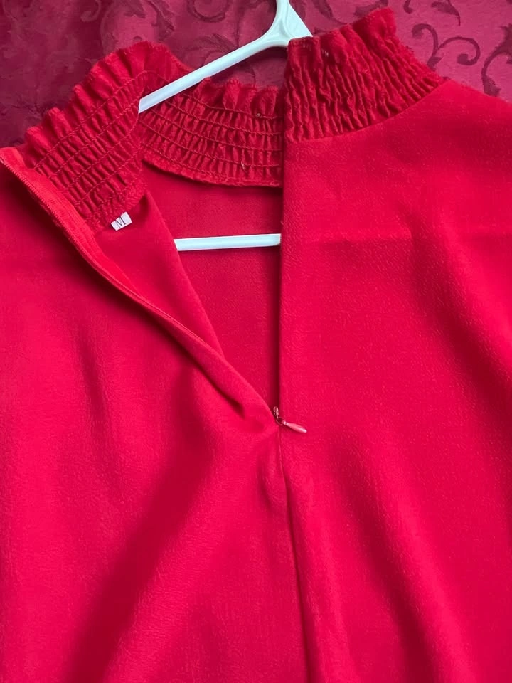 Red Ruffle Collar Blouse, S/M - photo 3