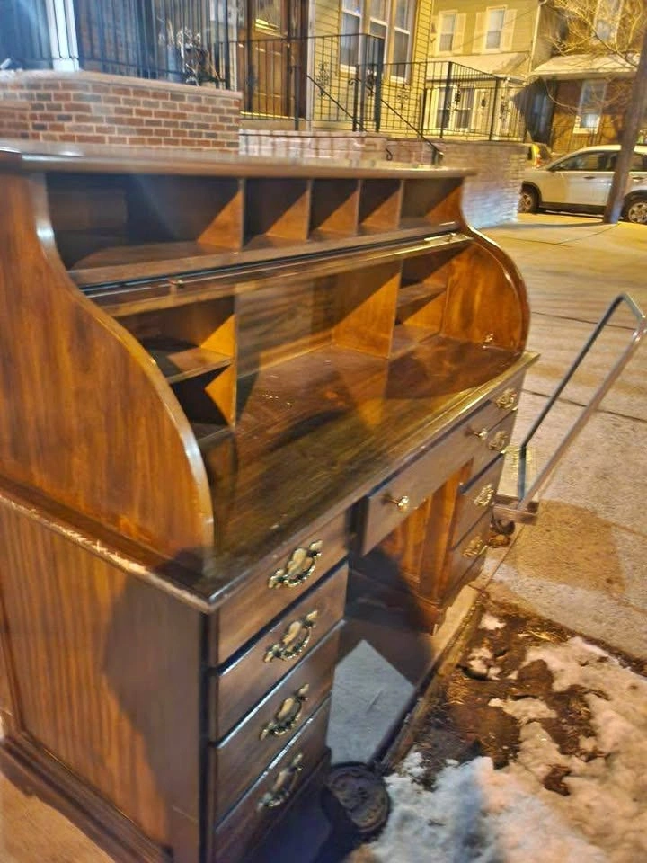 Wood desk