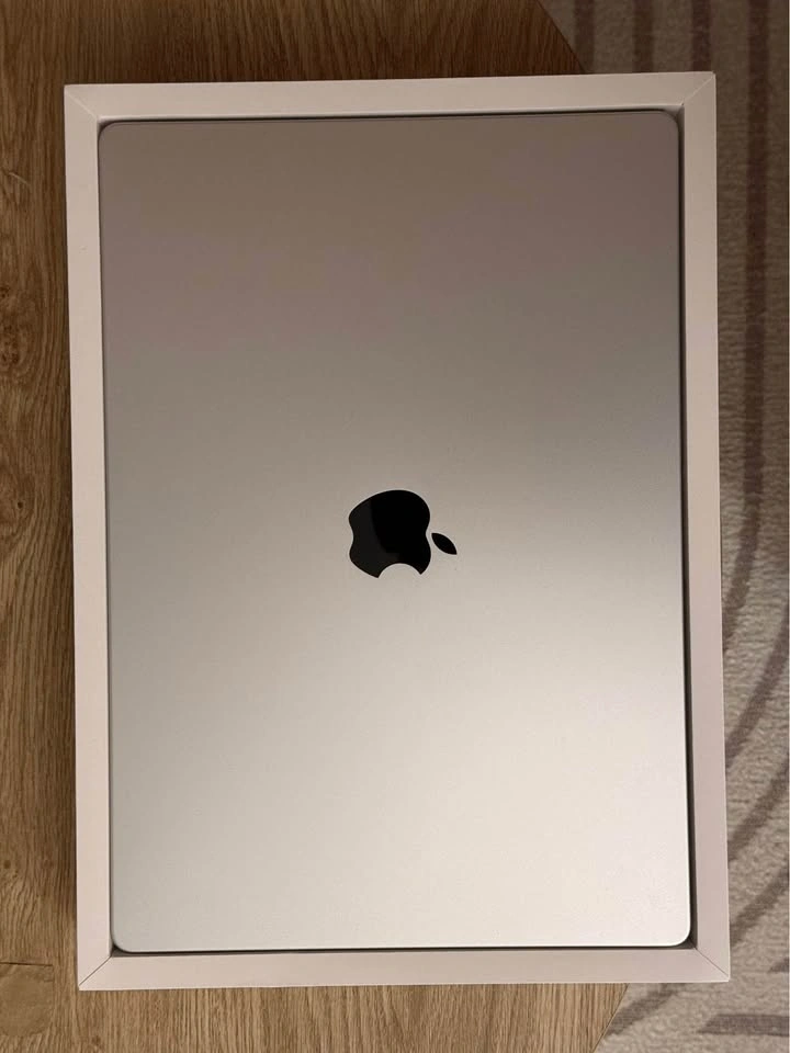 Apple MacBook Pro (2024) - 24/512 GB - M4 Pro - Silver - 16" - photo 2