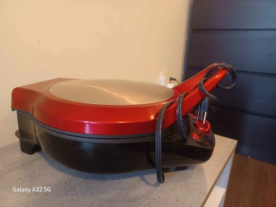 Brentwood Electric Pizza Maker - photo 3