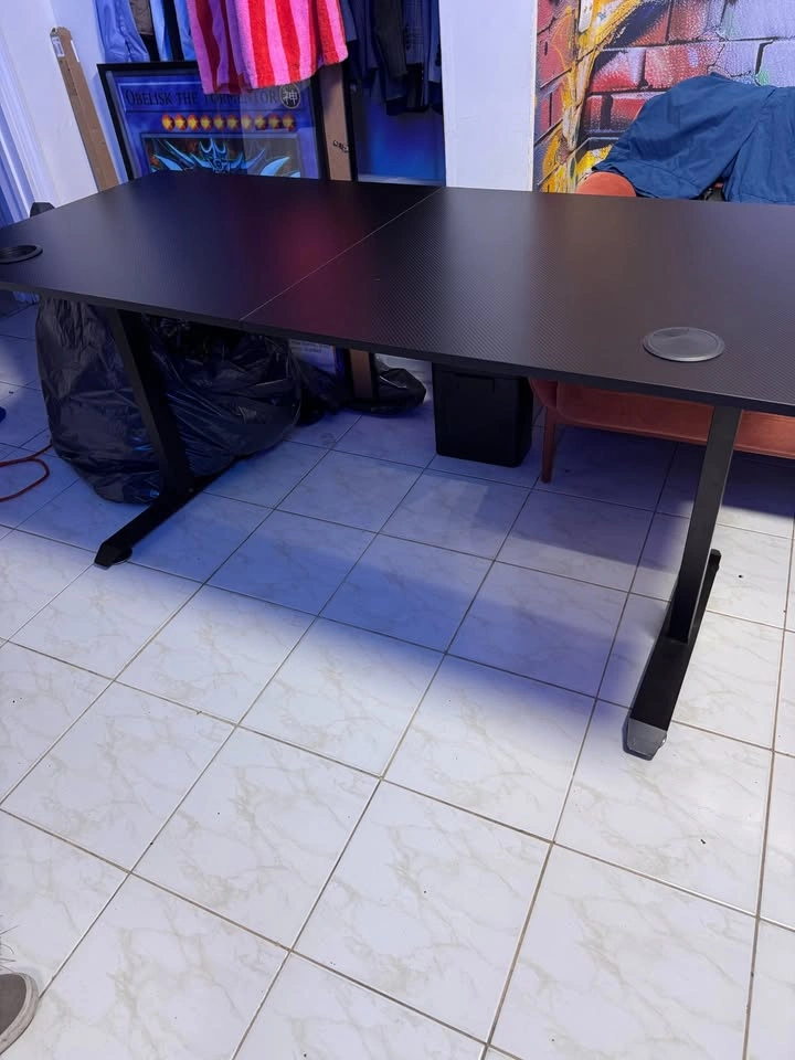 SEVEN WARRIOR Gaming Desk 55'' T-Shaped Carbon Fiber - photo 2
