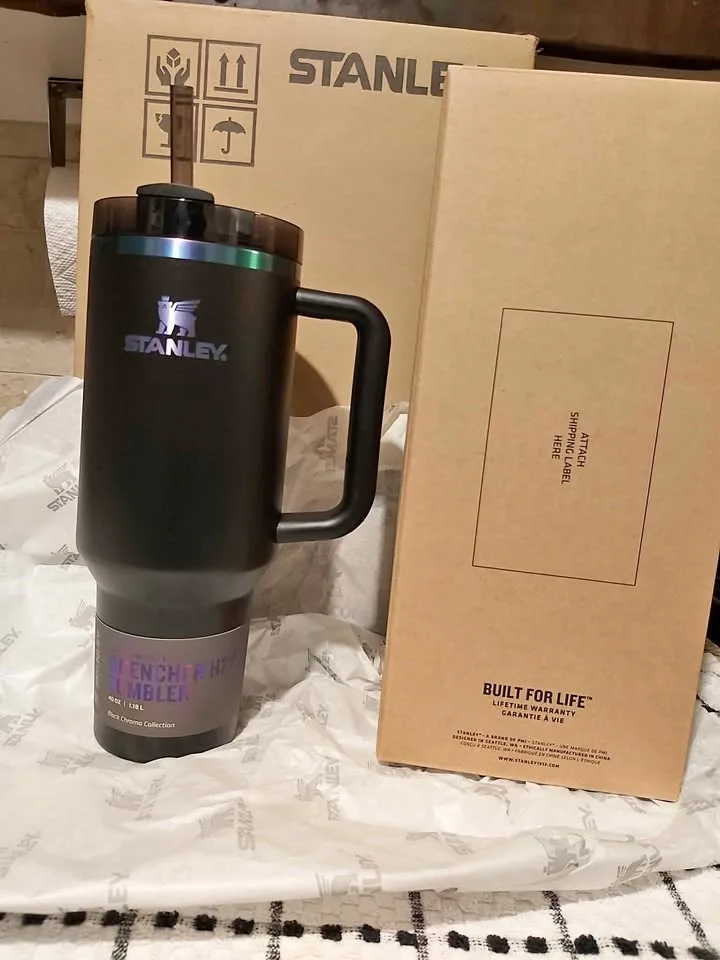 Stanley - ( Black Chroma ) 30oz Quencher/Tumbler H2.0 thumbnail