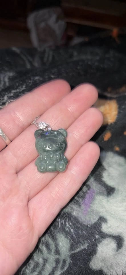 Hello Kitty Jade Necklace - photo 3