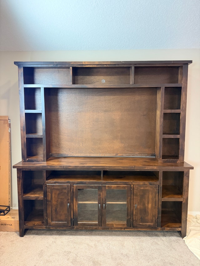 Solid Wood Media Unit
