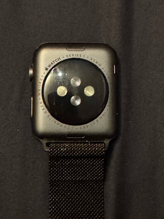 Apple Watch Series 1 42mm Space Grey Aluminum - photo 2