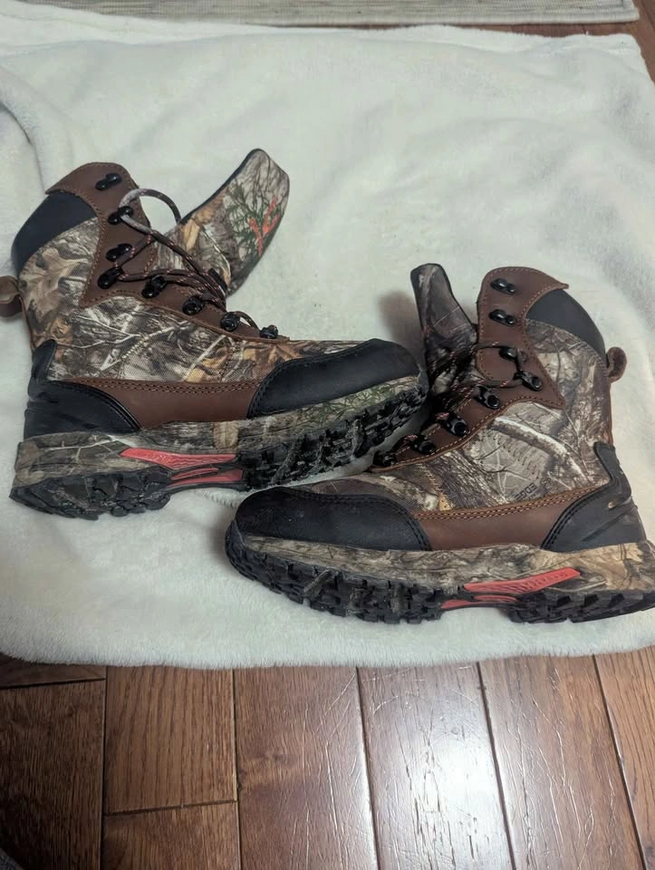 HuntShield Waterproof Boots - Ladies Size 7 - photo 2