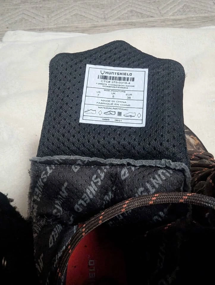 HuntShield Waterproof Boots - Ladies Size 7 - photo 4
