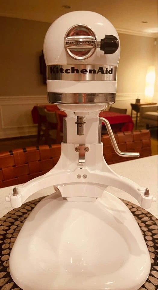 Kitchen Aid 5 Quart KS55 White Heavy Duty Mixer - photo 5