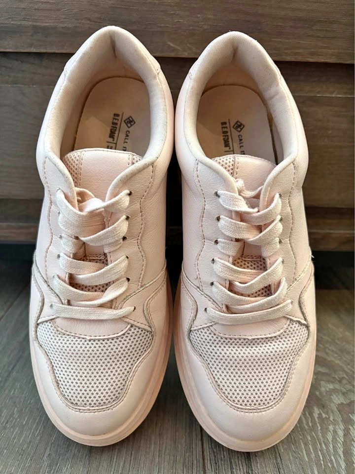 Call It Spring Womens Pink Low Top Sneakers Lace Up Vegan BED Fo