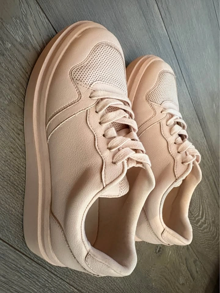 Call It Spring Womens Pink Low Top Sneakers Lace Up Vegan BED Fo - photo 2
